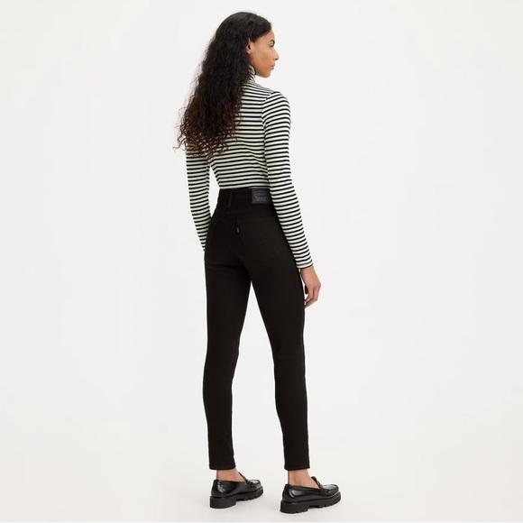 Levi’s 721 High Rise Skinny Jeans in soft black - size 27 waist / 28 length - Picture 2 of 8